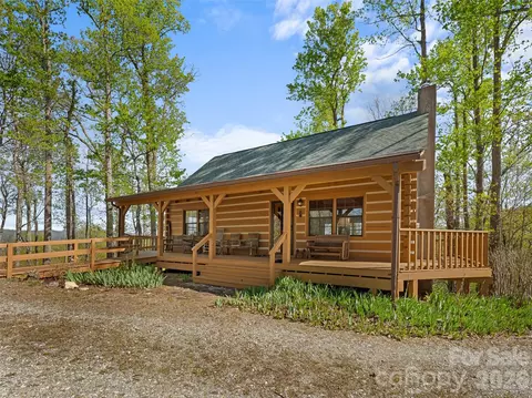 Exterior - 178 Tablerock Dr, Saluda, NC 28773 photo 8 of 14