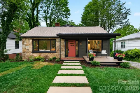 4 Baird Ln, Asheville, NC 28804