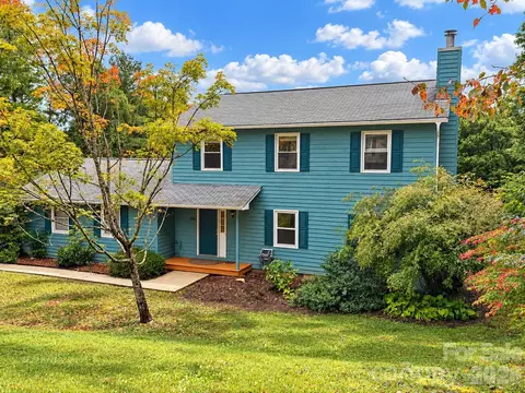 109 Lovers Loop Rd, Asheville, NC 28803