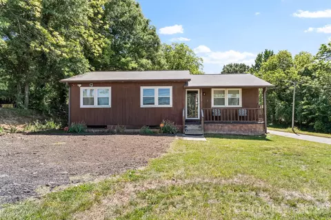 819 Mobile St, High Point, NC 27260