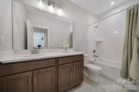 Bath - 516 Madison Falls Ct, Fort Mill, SC 29708 photo 2 of 2