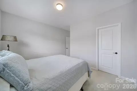 Bedroom - 516 Madison Falls Ct, Fort Mill, SC 29708 photo 6 of 6