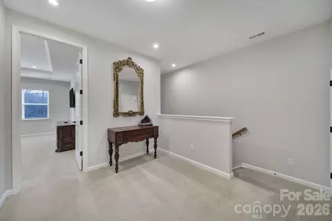 Entry Way - 516 Madison Falls Ct, Fort Mill, SC 29708 photo 4 of 6
