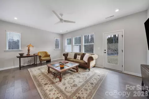 Living - 516 Madison Falls Ct, Fort Mill, SC 29708 photo 2 of 2