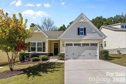 10050 Lilac Ct, Charlotte, NC 28215