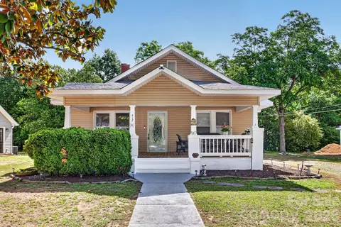412 Peachtree St, Albemarle, NC 28001