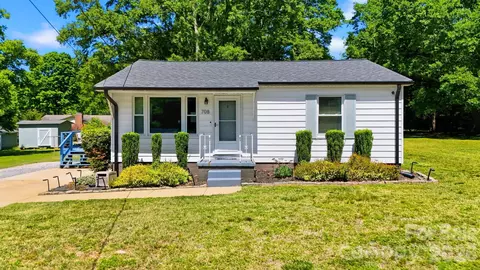 708 2nd St, Shelby, NC 28150