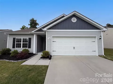 7336 Amberly Hills Rd, Charlotte, NC 28215