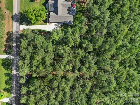 4079 Persimmon Rd, Lancaster, SC 29720 photo 8