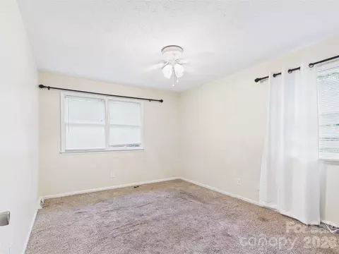 Bedroom - 119 Creekside Dr, Morganton, NC 28655 photo 1 of 10