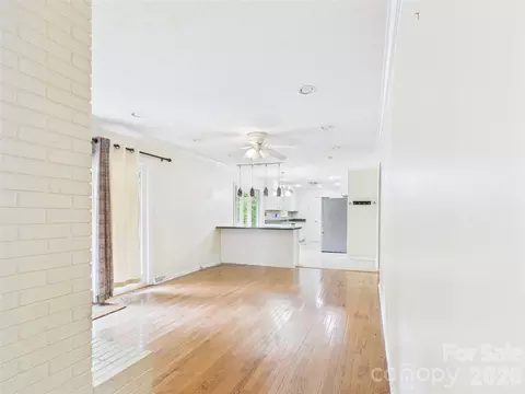 Living - 119 Creekside Dr, Morganton, NC 28655 photo 4 of 8