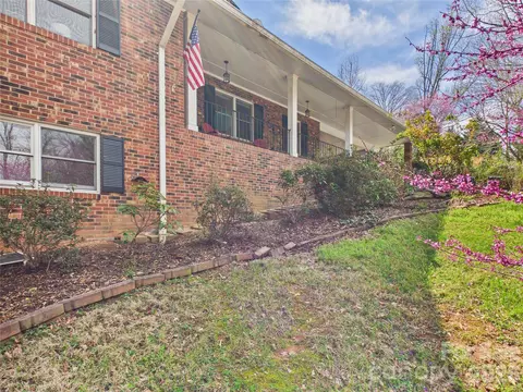 Exterior - 119 Creekside Dr, Morganton, NC 28655 photo 3 of 11