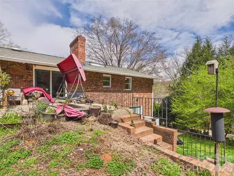 Exterior - 119 Creekside Dr, Morganton, NC 28655 photo 10 of 11
