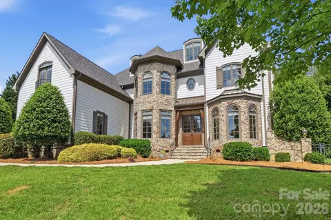 105 Quincy Ct, Mooresville, NC 28117