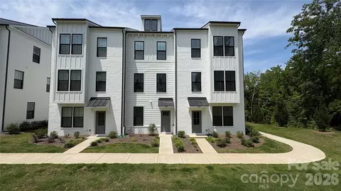 5009 Layman Dr, Charlotte, NC 28226