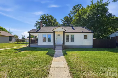 912 Laura Ave, Kannapolis, NC 28083