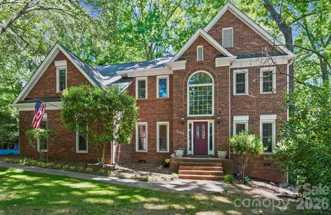 3400 Thistle Bloom Ct, Charlotte, NC 28269