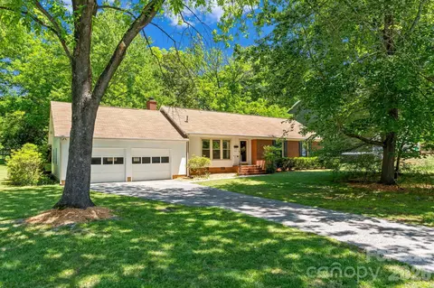 3137 Frederick Pl, Charlotte, NC 28210