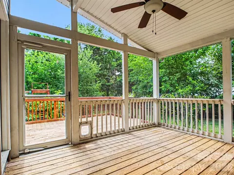 Exterior - 2715 Thornburg Ct, Monroe, NC 28110 photo 5 of 8