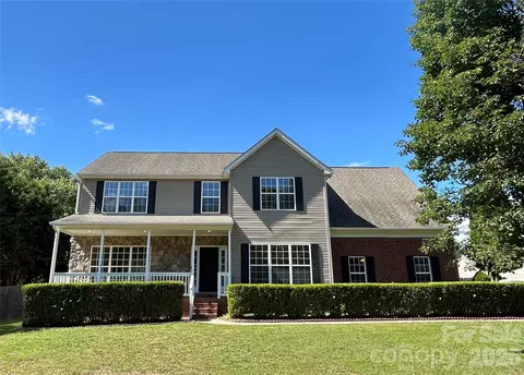 2715 Thornburg Ct, Monroe, NC 28110