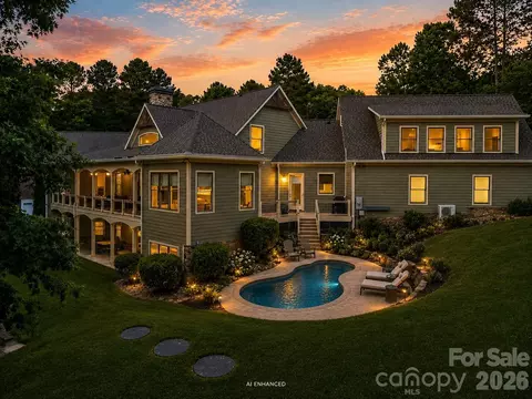 2243 Whiterock Ct, Sherrills Ford, NC 28673