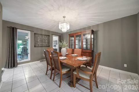Dining - 26037 Windjammer Dr, Tega Cay, SC 29708 photo 3 of 4