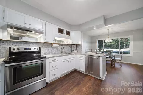 Kitchen - 26037 Windjammer Dr, Tega Cay, SC 29708 photo 1 of 1