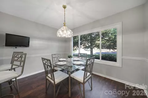 Dining - 26037 Windjammer Dr, Tega Cay, SC 29708 photo 1 of 4
