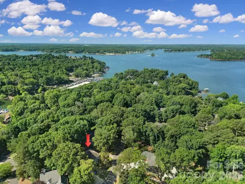 View/Area - 26037 Windjammer Dr, Tega Cay, SC 29708 photo 5 of 5