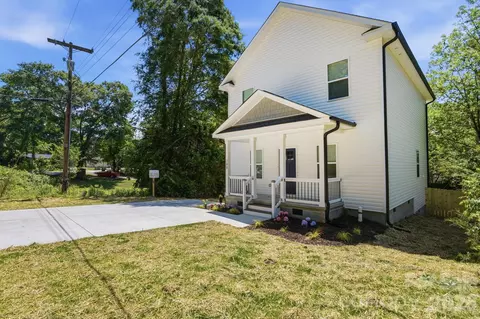 208 Wylie Park Rd, Lancaster, SC 29720
