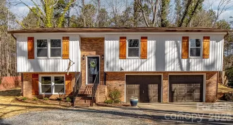 205 Redding Rd, Stanley, NC 28164