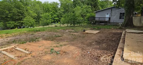 18 Paradise Ridge Rd, Candler, NC 28715