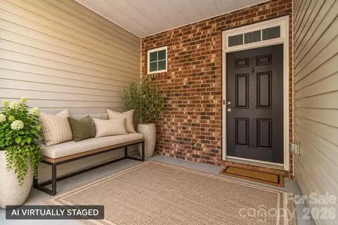 7048 Woodsbay Ln, Rock Hill, SC 29732