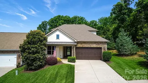 448 Flat Rock Dr, Denver, NC 28037