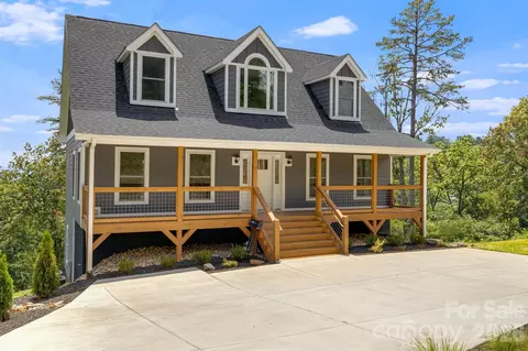 338 Espen Rdg, Asheville, NC 28804