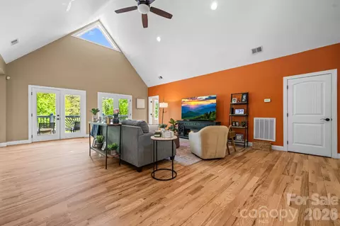 Living - 38 Beaus Valley Dr, Roaring Gap, NC 28668 photo 1 of 4