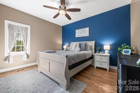 Bedroom - 38 Beaus Valley Dr, Roaring Gap, NC 28668 photo 4 of 5