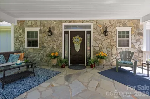 Exterior - 38 Beaus Valley Dr, Roaring Gap, NC 28668 photo 4 of 16