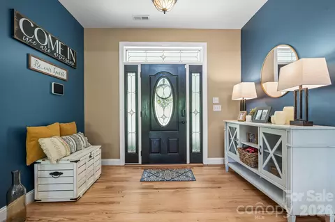 Entry Way - 38 Beaus Valley Dr, Roaring Gap, NC 28668 photo 1 of 2
