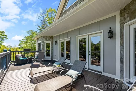 Exterior - 38 Beaus Valley Dr, Roaring Gap, NC 28668 photo 11 of 16
