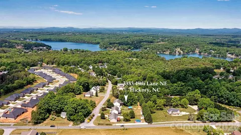 3353 48th Avenue Ne Ln NE, Hickory, NC 28601