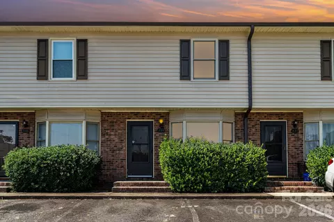 434 Stoneycreek Ln, Rock Hill, SC 29730