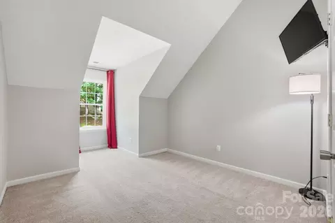 Bedroom - 1264 Winding Path Rd, Clover, SC 29710 photo 6 of 8
