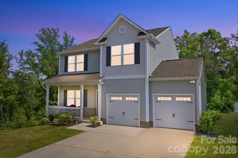133 Parkmont Dr, Troutman, NC 28166
