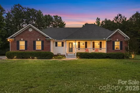 810 Tirzah Rd, York, SC 29745