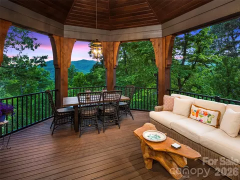 Exterior - 1105 Timberbluff Way, Arden, NC 28704 photo 6 of 11