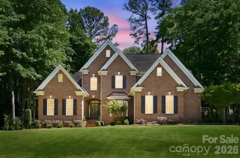 380 Colleton Ct, Rock Hill, SC 29732