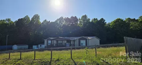 78 Buck Branch Rd, Mill Spring, NC 28756