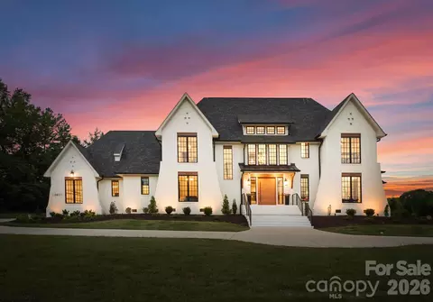 12851 Westmoreland Farm Rd, Davidson, NC 28036