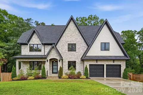 4547 Emory Ln, Charlotte, NC 28211